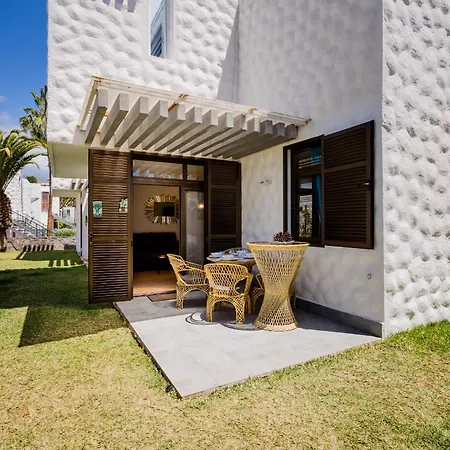 Cerca De La Playa Y Jardin 公寓 *