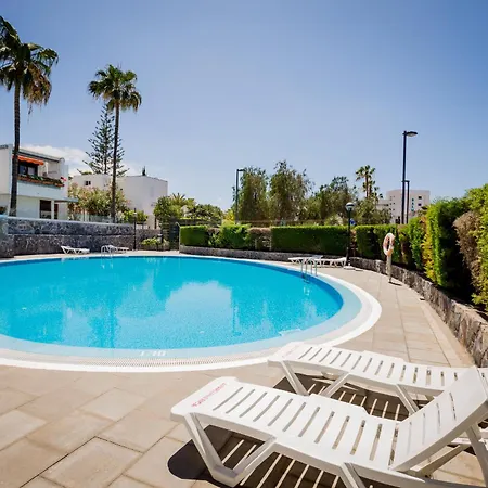 Cerca De La Playa Y Jardin Costa Adeje (Tenerife)