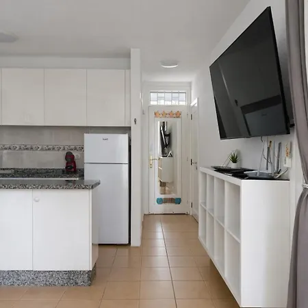 Διαμέρισμα Cerca De La Playa Y Jardin
