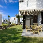 Cerca De La Playa Y Jardin דירה