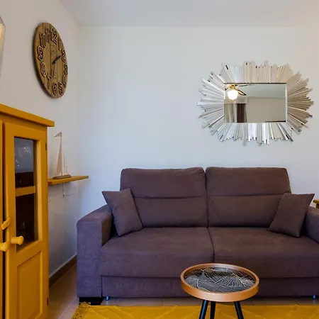 Cerca De La Playa Y Jardin Lägenhet