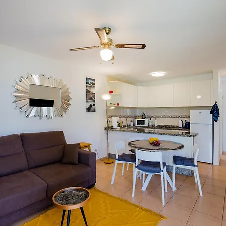 Διαμέρισμα Cerca De La Playa Y Jardin *