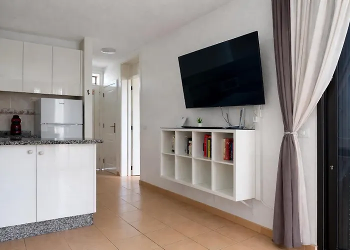 Cerca De La Playa Y Jardin 公寓